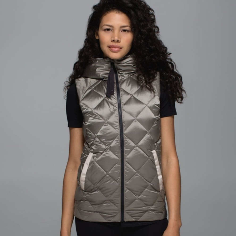 Lululemon Vest Reversible - Cashew/Camo Pink (Size 10)